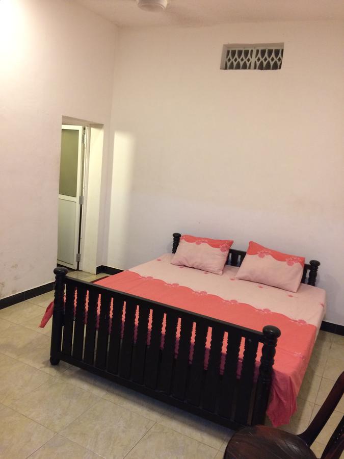 Rr House Hotel Colombo Luaran gambar