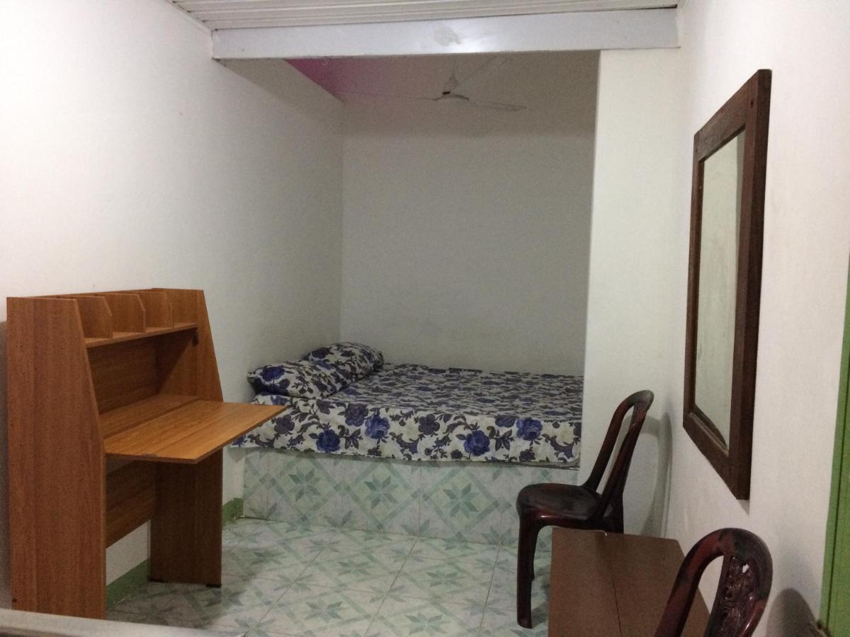 Rr House Hotel Colombo Luaran gambar